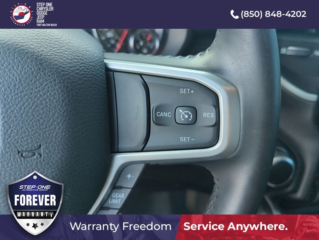 Used 2023 White Ram Big Horn/Lone Star image 22