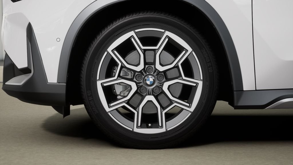 Used 2026 Alpine White BMW xDrive28i image 31