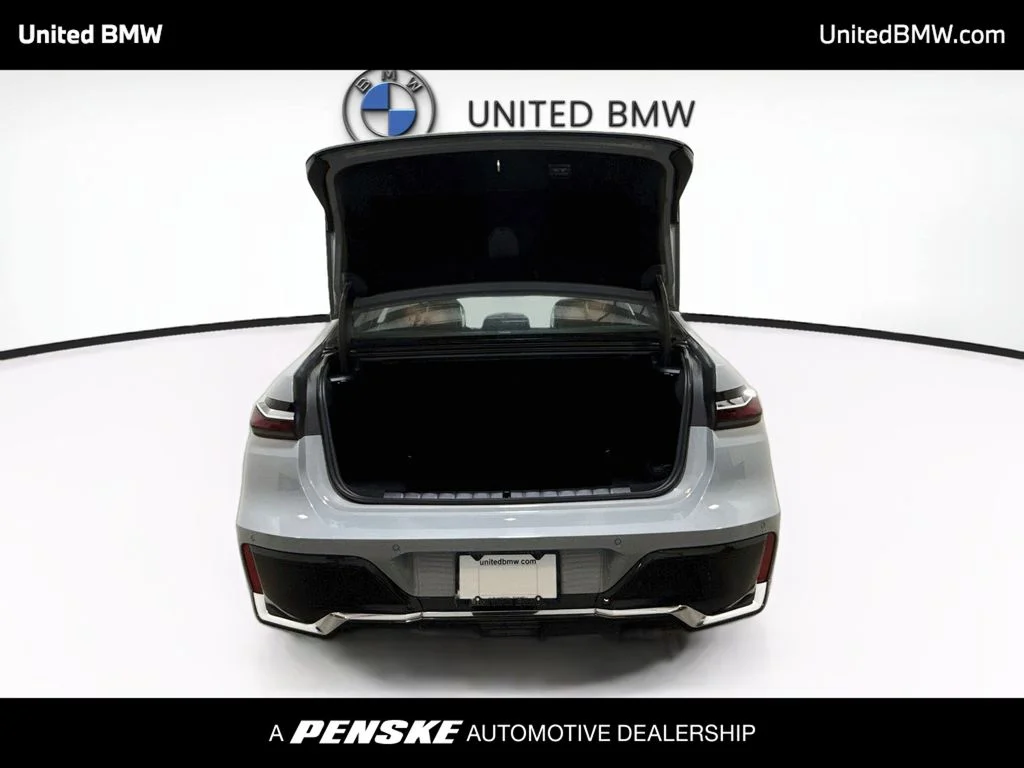 Certified Used 2026 Brooklyn Grey Metallic BMW 740i image 21