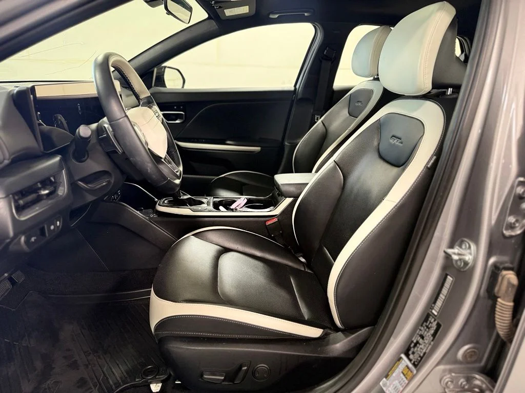 Used 2025 Gray Kia GT-Line image 10