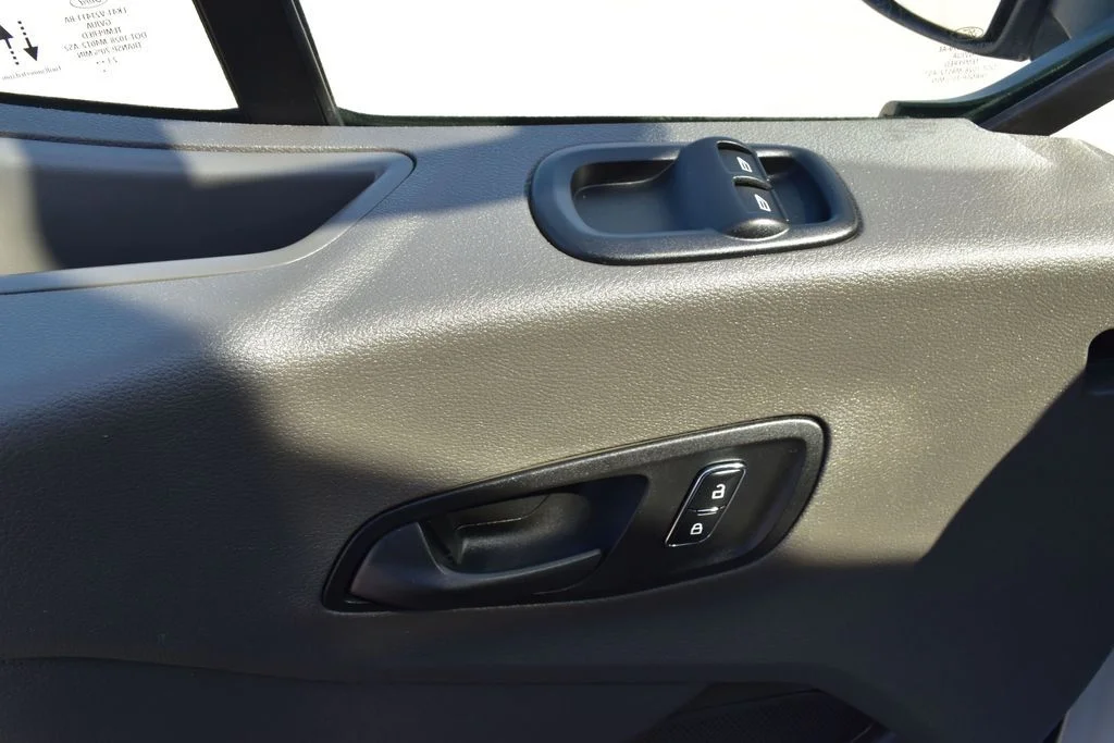 Used 2023 White Ford XL image 20