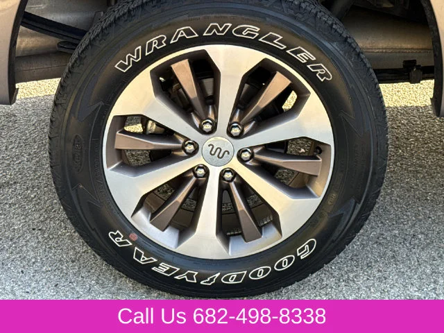 Used 2019  Ford King Ranch image 10