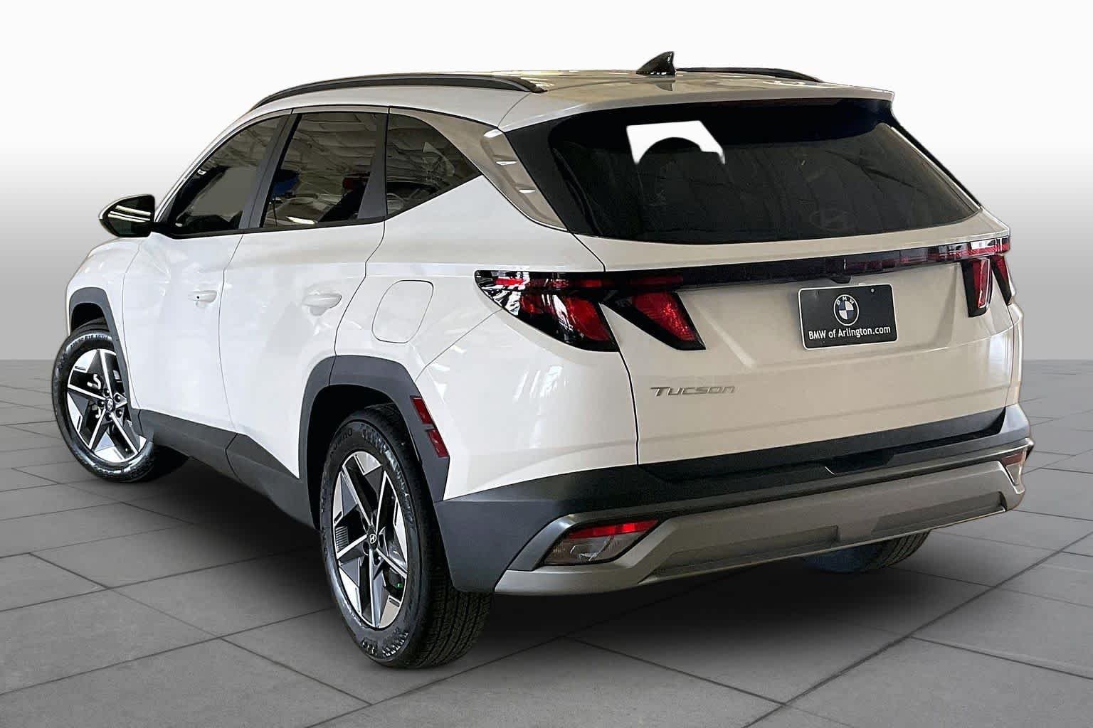 Used 2026 Serenity White Pearl Hyundai SEL image 11