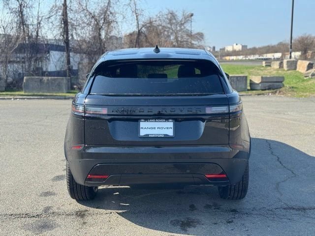New 2026 Santorini Black Land Rover S image 4