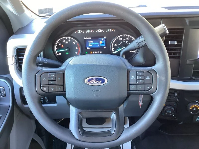 2026 Ford F-350 Super Duty XL - Photo 35