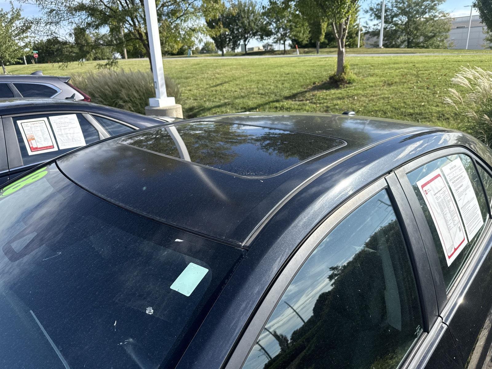 Certified Used 2018 Black Sand Pearl Toyota SE image 9