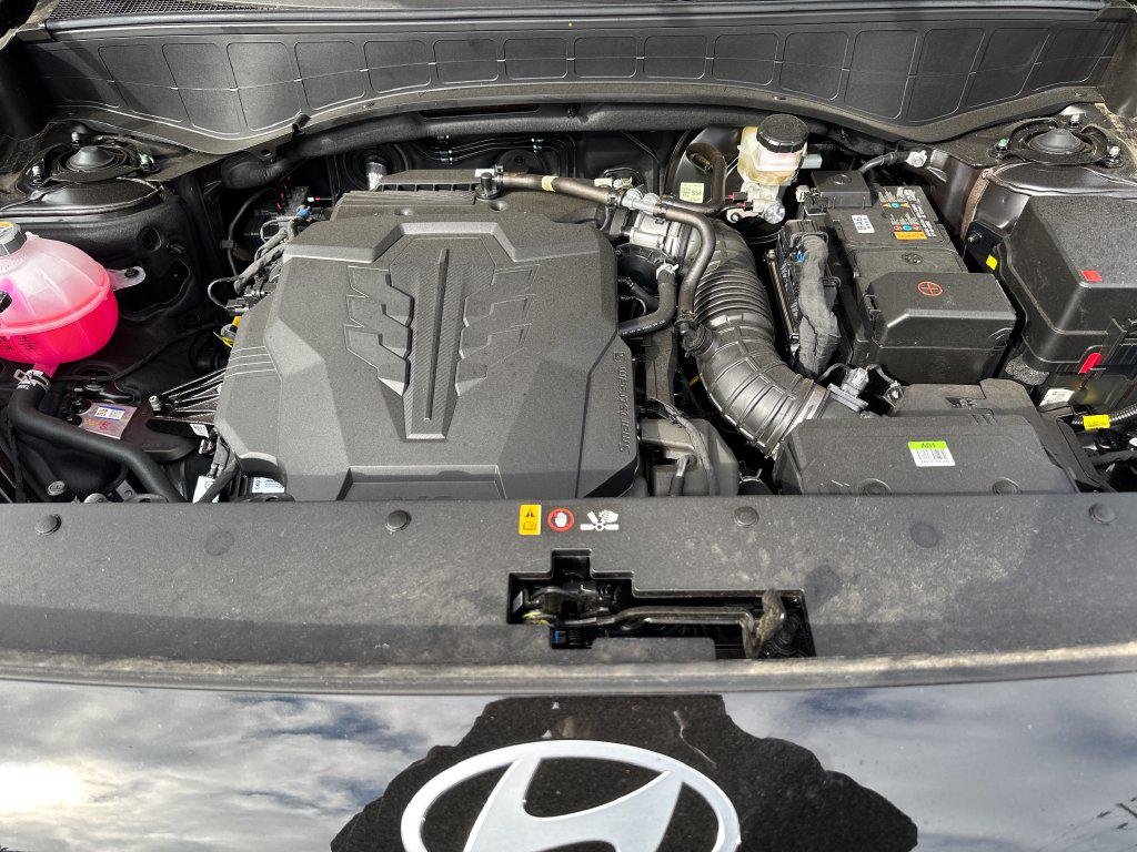 New 2026 Black Hyundai SEL Premium AWD image 12