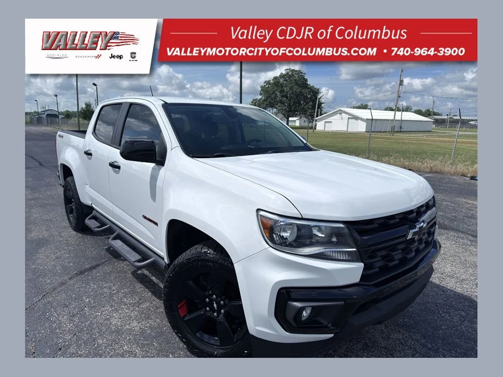 Used 2021 White Chevrolet LT image 1