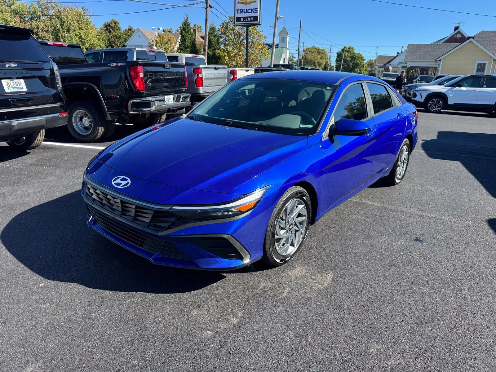 Used 2024 Hyundai Elantra SEL with VIN KMHLM4DG1RU638937 for sale in Eminence, KY