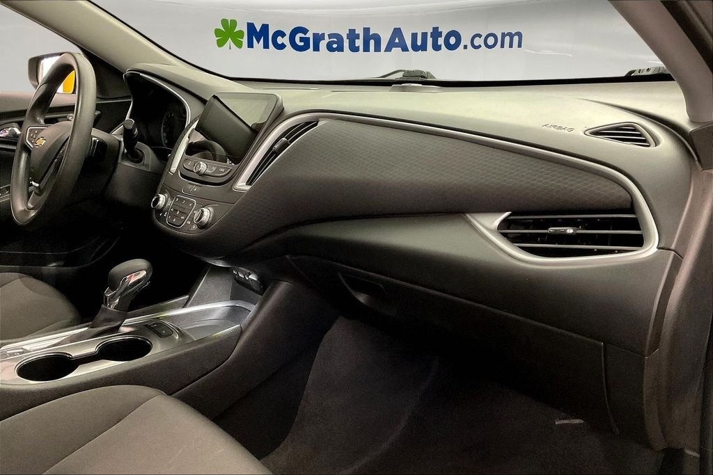 2024 Chevrolet Malibu 1LT - Photo 17