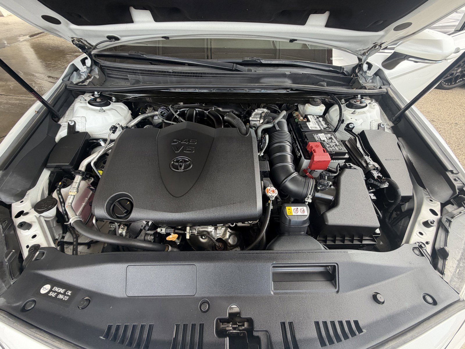 Used 2019 Wind Chill Pearl Toyota XSE V6 image 26