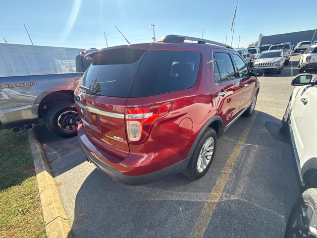 Used 2013 Red Ford XLT image 11