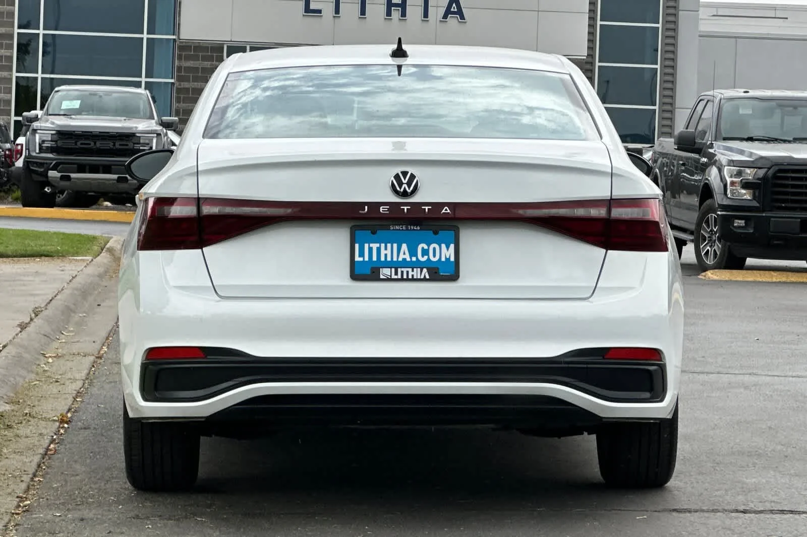 Certified Used 2025 Pure White Volkswagen Sport image 7