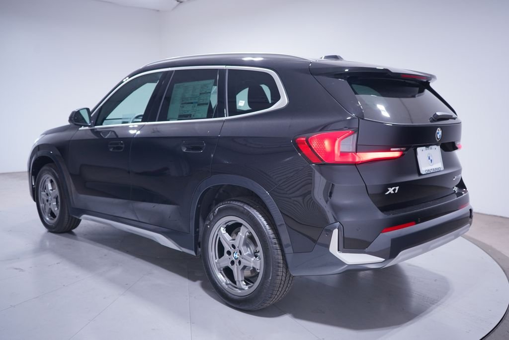 New 2027  BMW xDrive28i image 3