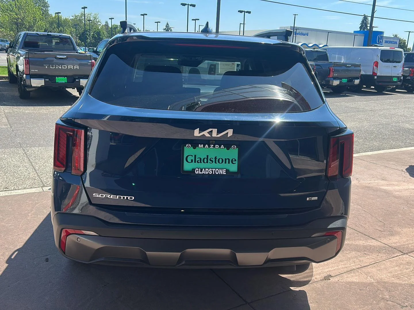 Used 2024 Midnight Lake Blue Kia X-Line SX image 4
