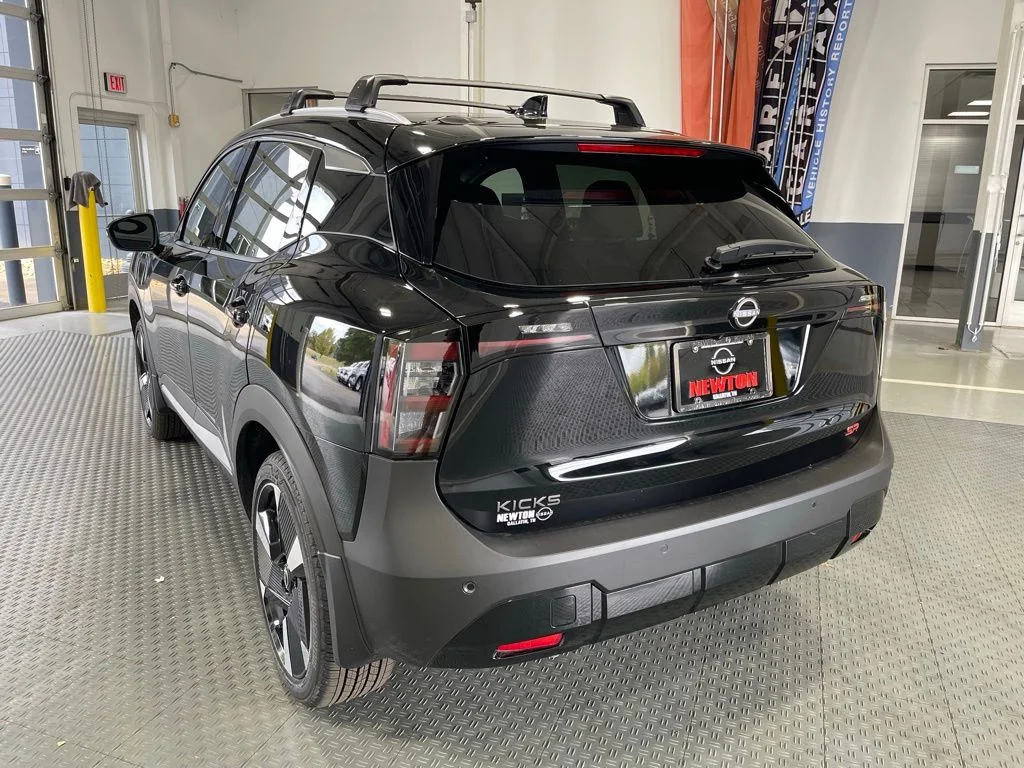 2026 Nissan KICKS SR - Photo 6