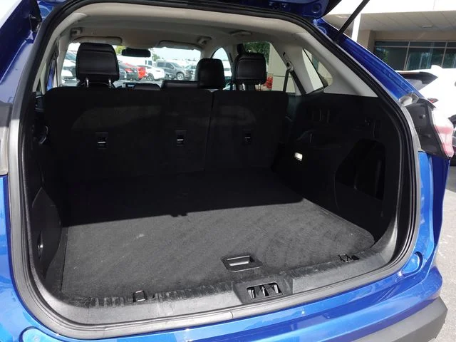 Used 2024 Blue Ford SEL image 26