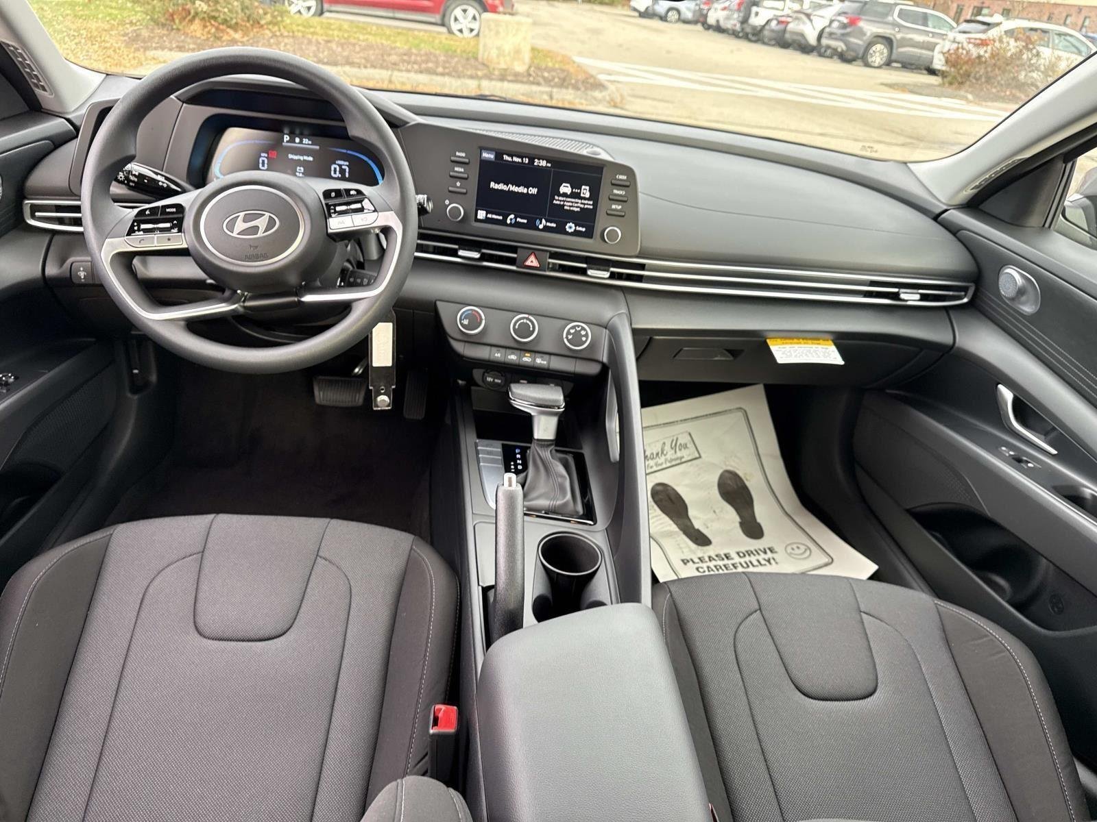 Used 2026 Fluid Metal Hyundai SE image 20