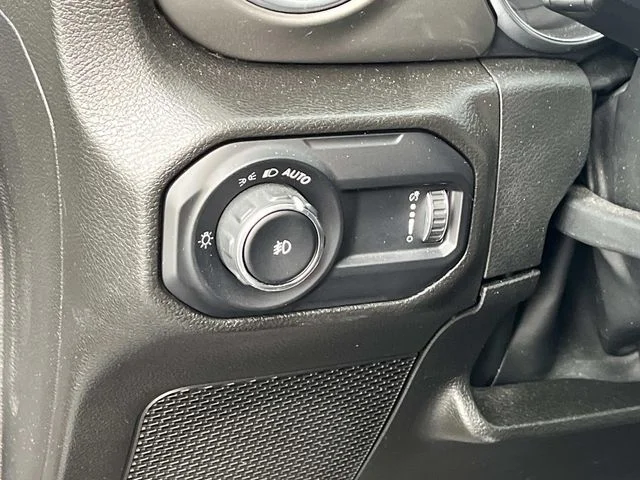Used 2023 Gray Jeep Sahara image 27
