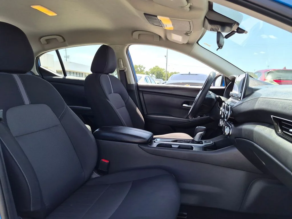 Used 2025 Blue Nissan SV image 22