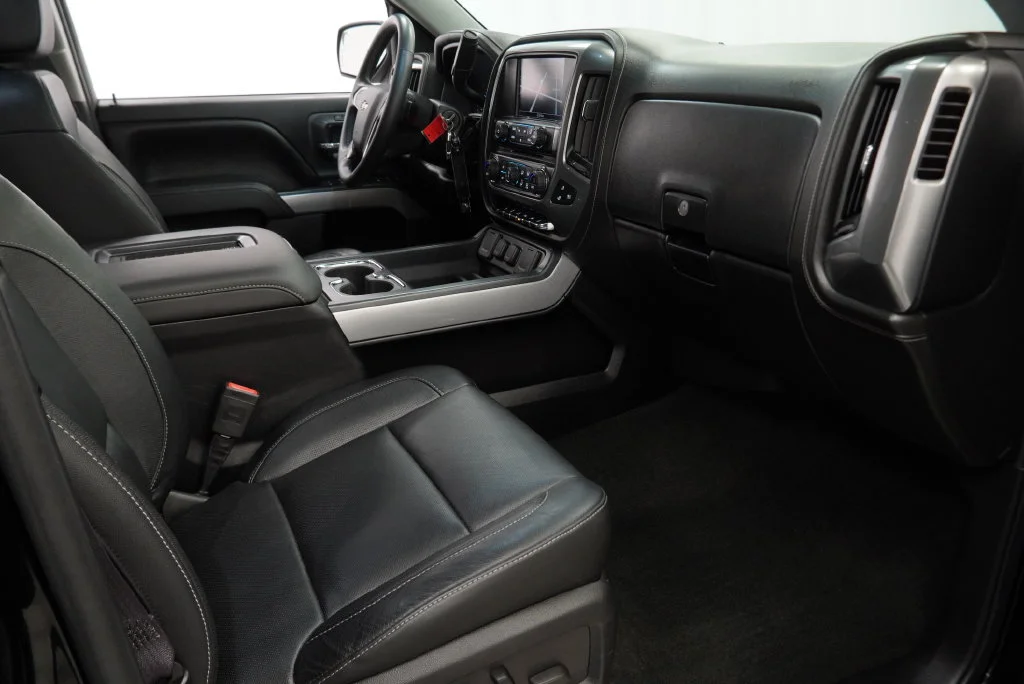 Used 2016 Black Chevrolet LTZ 2LZ image 40