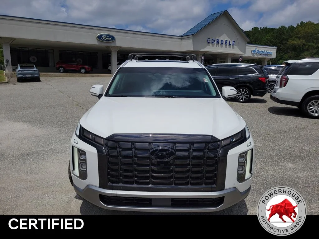Used 2023 White Hyundai SEL image 9