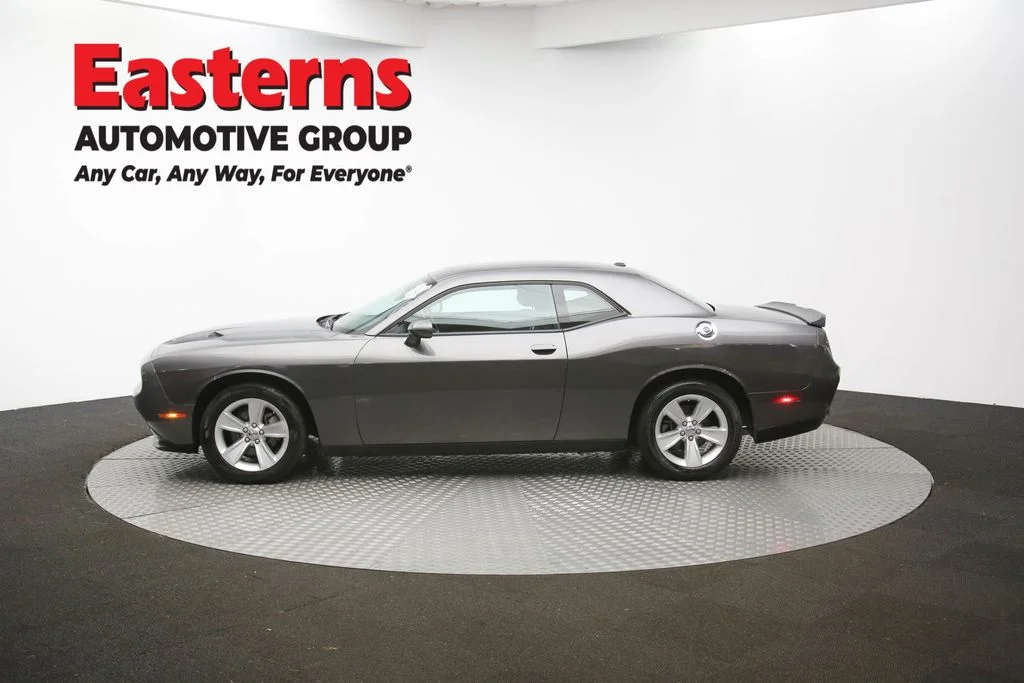 Used 2023 Gray Dodge SXT image 58