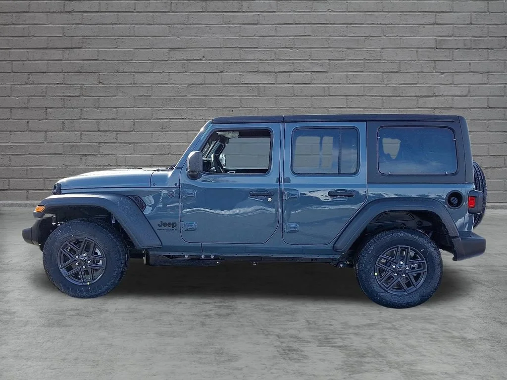 New 2026 Anvil Clearcoat Jeep Sport S image 5