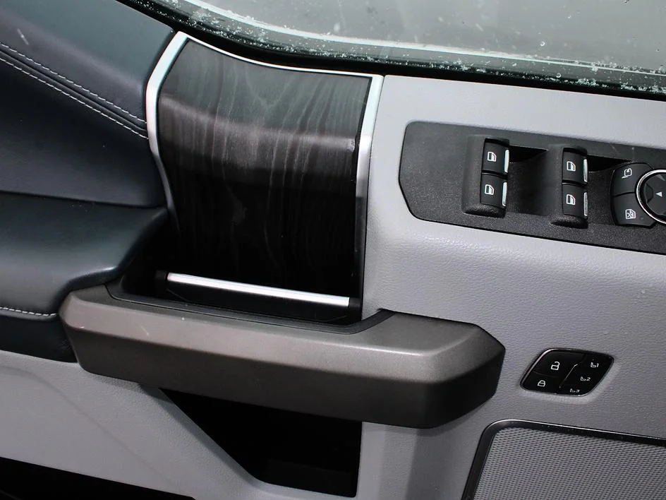 2022 Ford F-450 Super Duty Limited - Photo 32