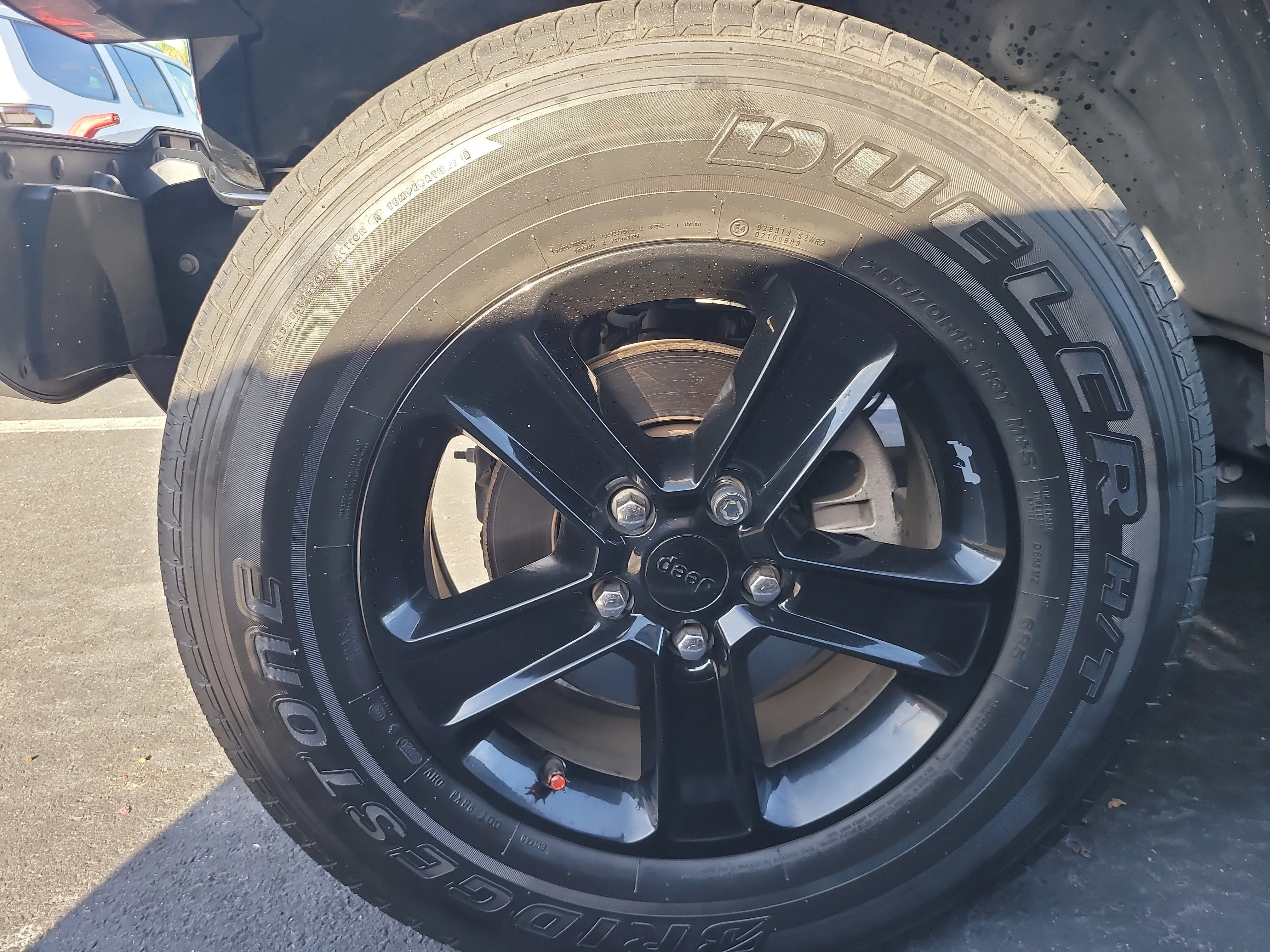 Used 2020 Black Clearcoat Jeep Sahara Altitude image 8
