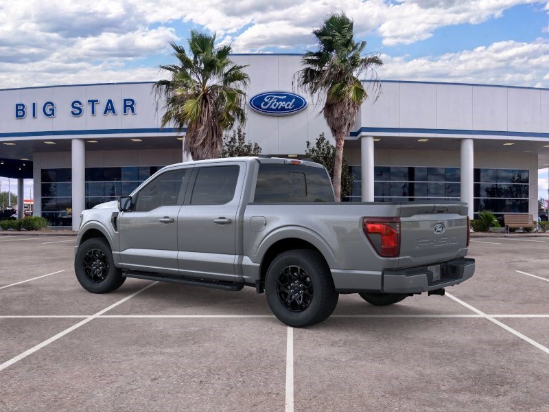 New 2026 Carbonized Gray Metallic Ford XLT image 4