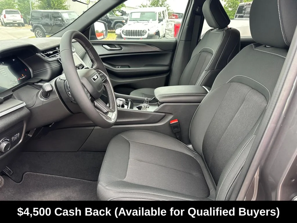 New 2026 Baltic Gray Metallic Clear-Coat Exterior Paint Jeep Laredo image 20