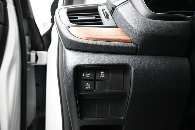 Used 2020 White Honda EX image 15
