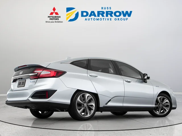 Used 2018 Silver Honda Base image 5
