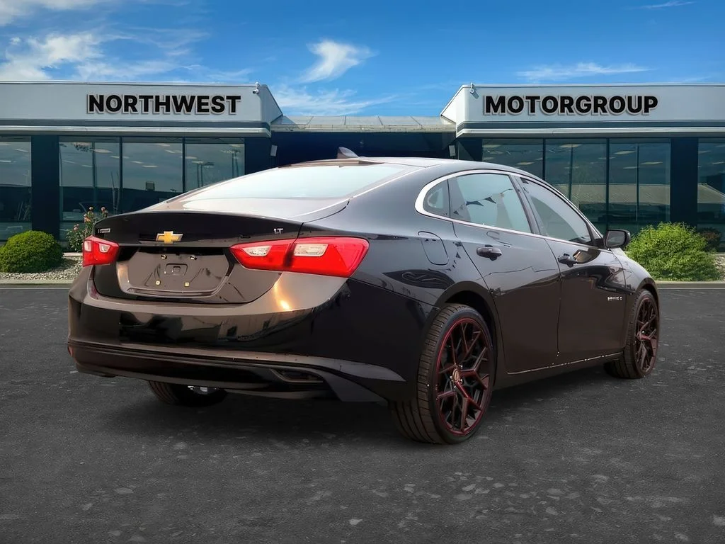Used 2016 Mosaic Black Metallic Chevrolet LT image 7