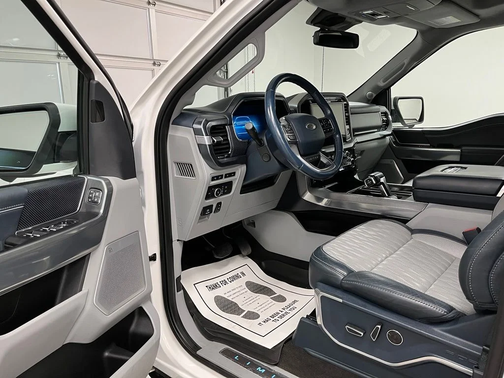 Used 2021 White Ford Limited image 20