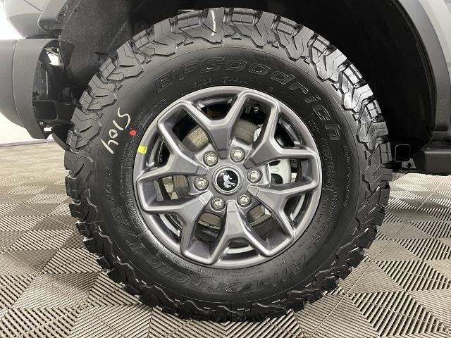 New 2025 Carbonized Gray Metallic Ford Badlands® image 35
