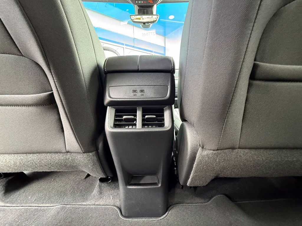 New 2027 Sterling Metallic GMC Elevation image 33