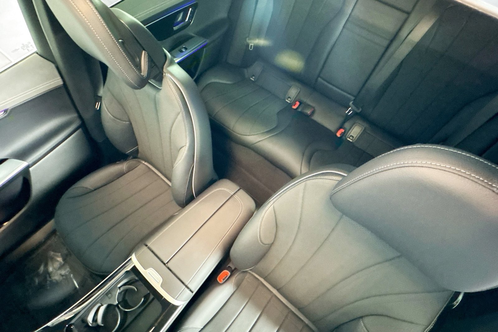 New 2026 Black Mercedes-Benz EQE 320 image 19