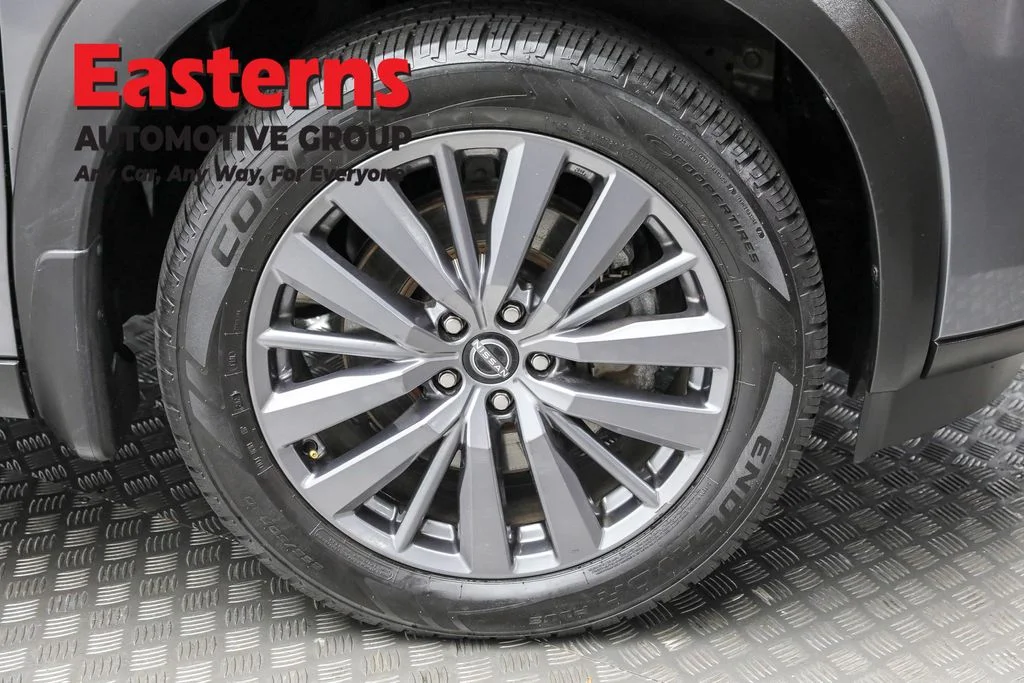 Used 2023 Gray Nissan SL image 30