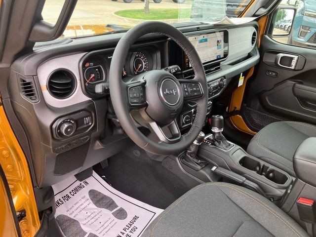 New 2026 Goldilocks Exterior Paint Jeep Sport S image 14