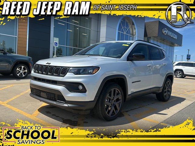 2026 Jeep Compass Latitude Altitude