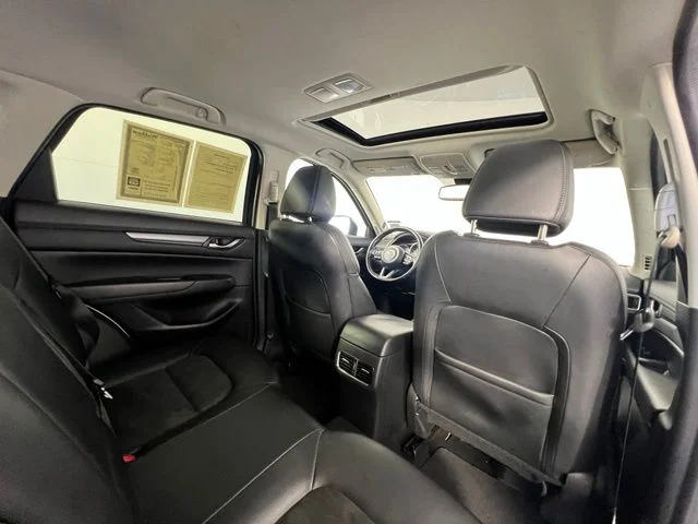 Used 2018 White Mazda Touring image 39