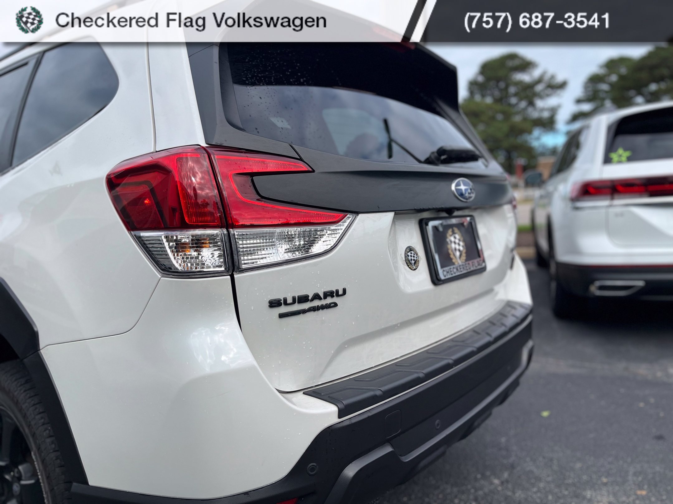Used 2024 Crystal White Pearl Subaru Wilderness image 9