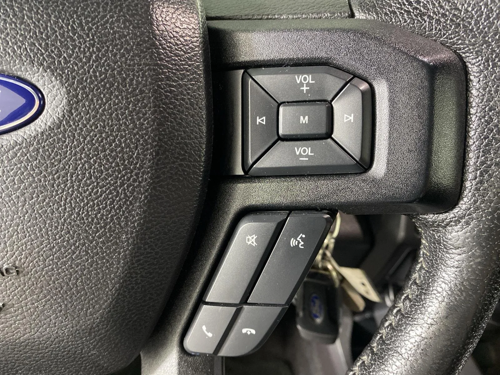 Used 2016 Ingot Silver Metallic Ford XLT image 16