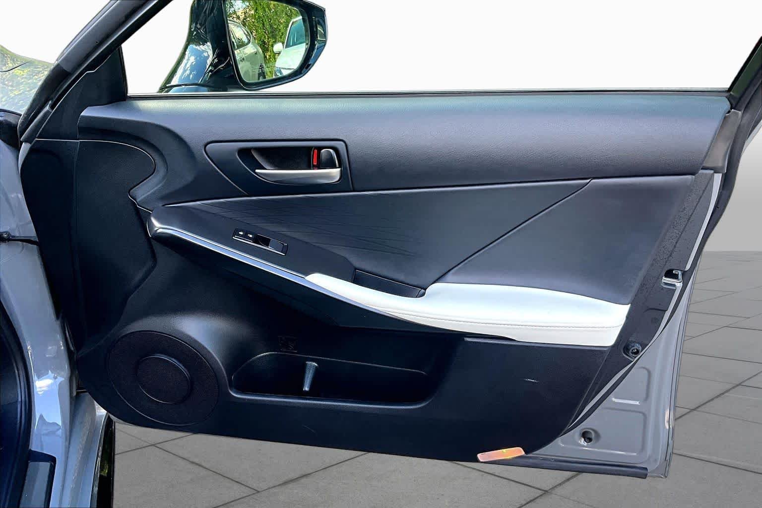 Used 2024 Incognito Lexus F SPORT image 22