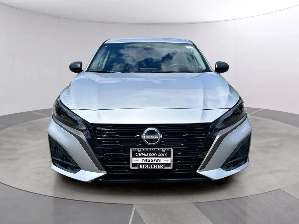 New 2026 Brilliant Silver Metallic Nissan SV image 8