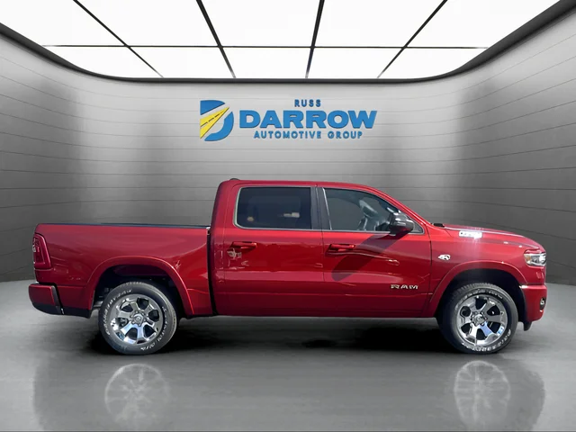 New 2026 Molten Red Pearl-Coat Exterior Paint RAM Big Horn/Lone Star image 6