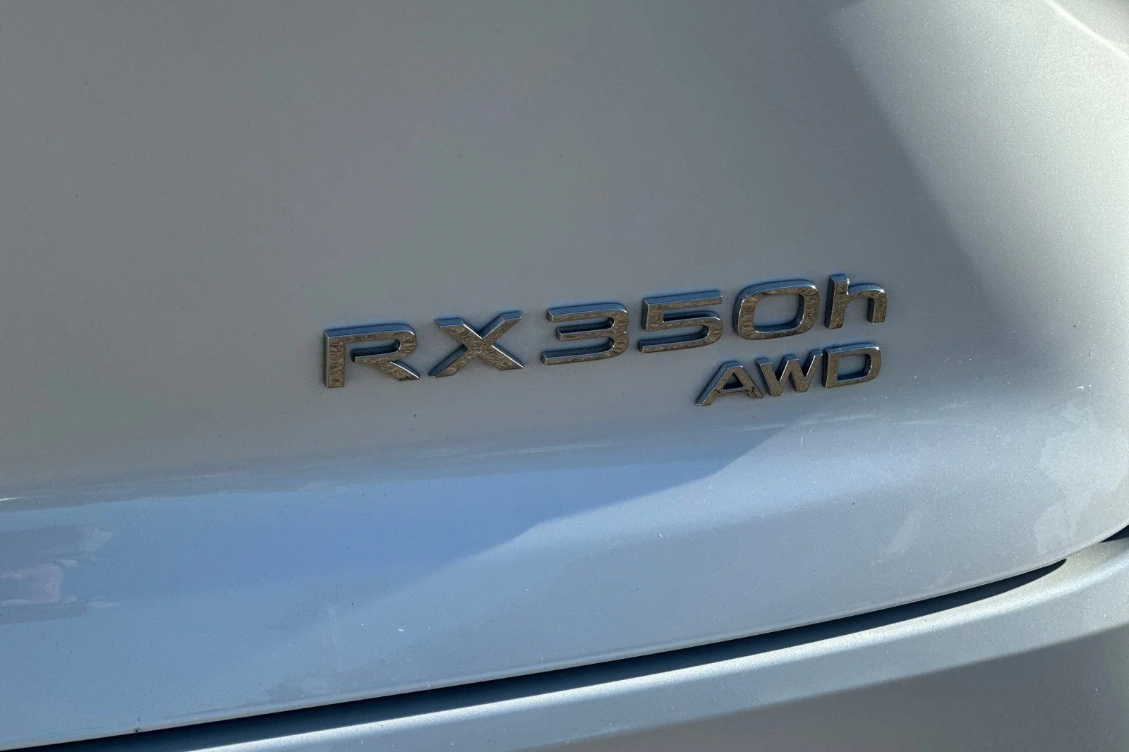 Certified Used 2024 EMINENT WHITE PEARL Lexus 350h Luxury image 21