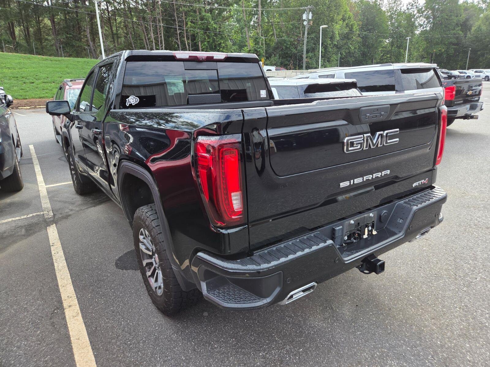 Used 2021 ONYX BLACK GMC AT4 image 7